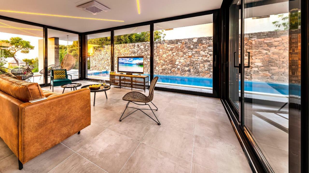 Villa Petra Sutivan Extérieur photo