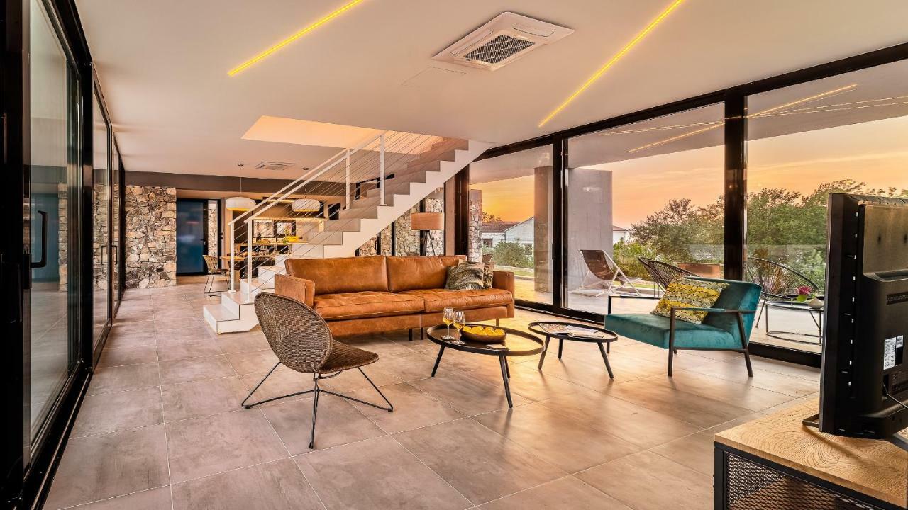 Villa Petra Sutivan Extérieur photo