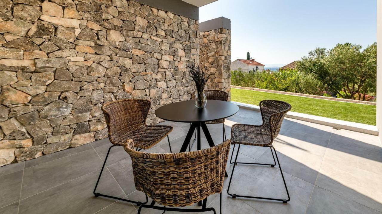 Villa Petra Sutivan Extérieur photo